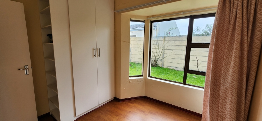 4 Bedroom Property for Sale in Table View Western Cape
